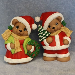 Hand-Painted Ceramic Santa Bears Set: Collectible Christmas Decor