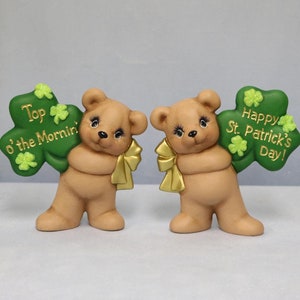 Ceramic Bear with Shamrock: St. Patrick&#39;s Day Decor (4.5&quot;)