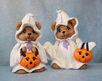 Halloween Ghost Bear Set, Ceramic Ghost Bears, Hand Painted Halloween Ceramic, Collectible Bears in Ghost Costumes, Keepsake bears