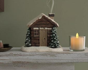 Rustic Christmas Cabin Ornament, Woodland Winter Village Decoration, Cozy Cabin Figurine, Farmhouse Holiday Table Display, Christmas Gift