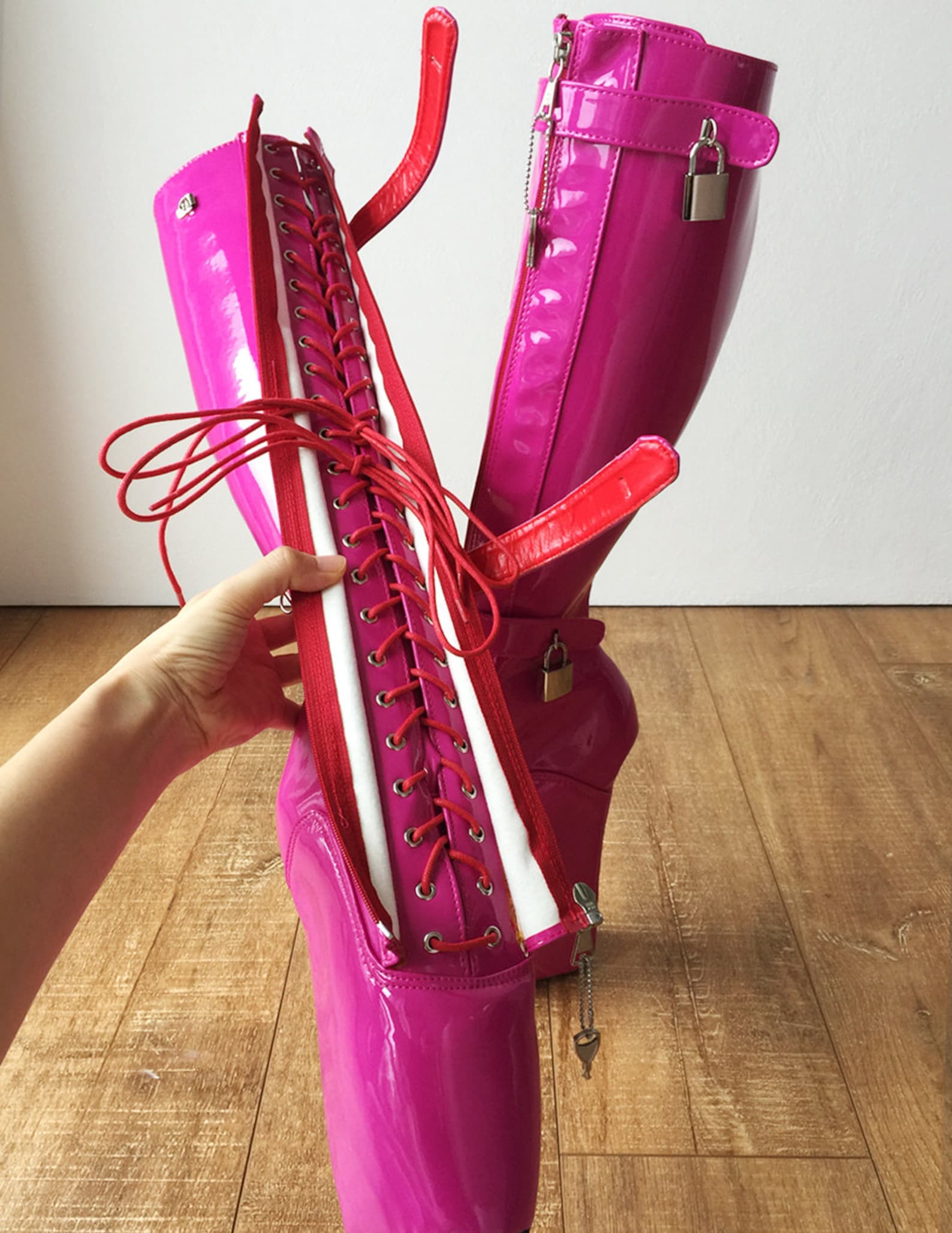 rtbu 6 keys locking zip beginner ballet wedge boots fetish dominatrix hot pink patent