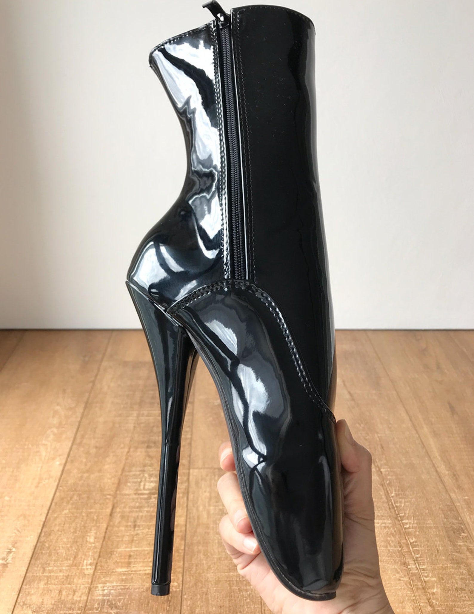 rtbu jean 18cm fetish goth punk slave punk ballet boots patent black rtbu jean 18cm fetish goth punk slave punk ballet boots patent black