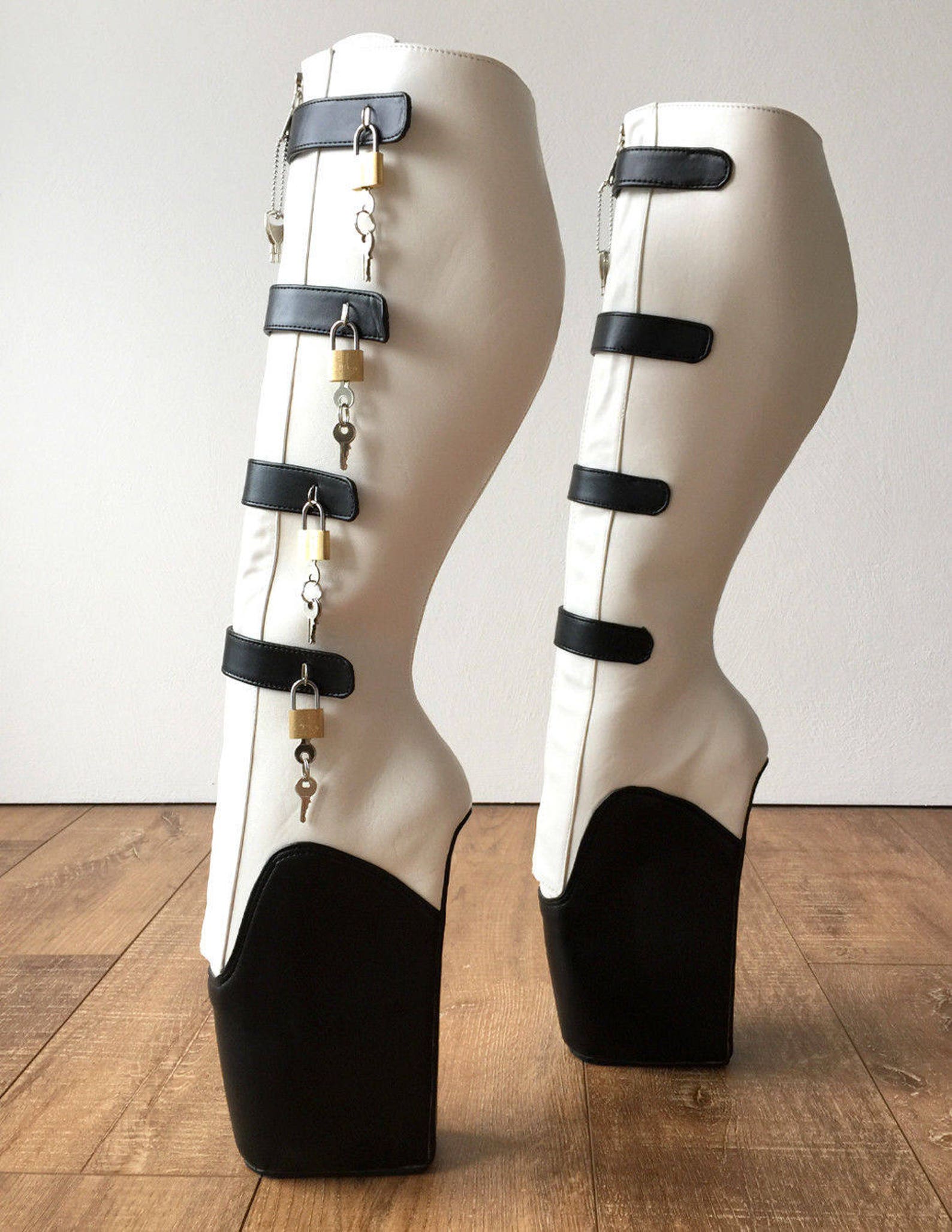 18cm 10 keys lockable beginner ballet wedge boot hoof heelless black white matte