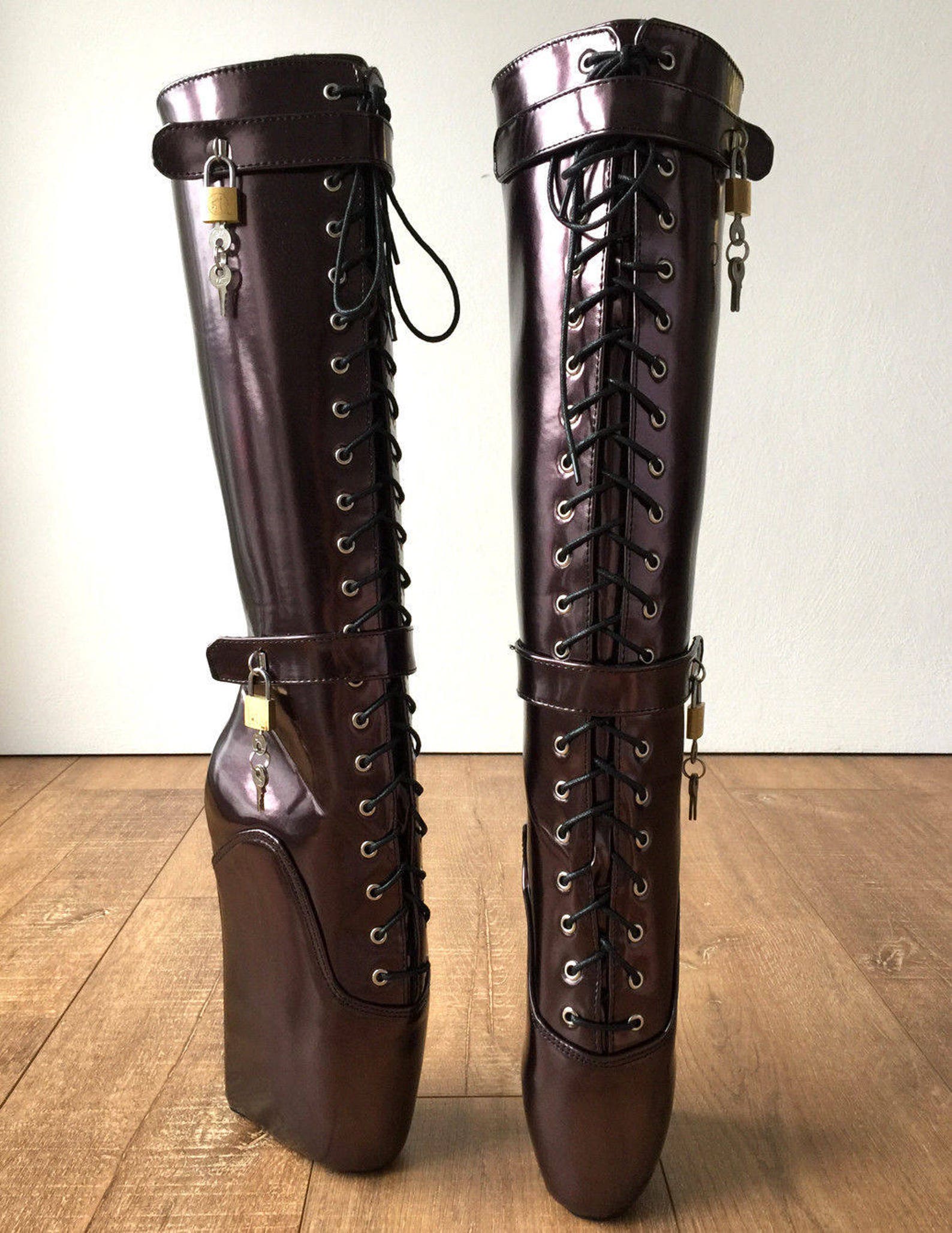 beginner quan hoof heelless fetish pinup ballet lockable wedge boot eggplant