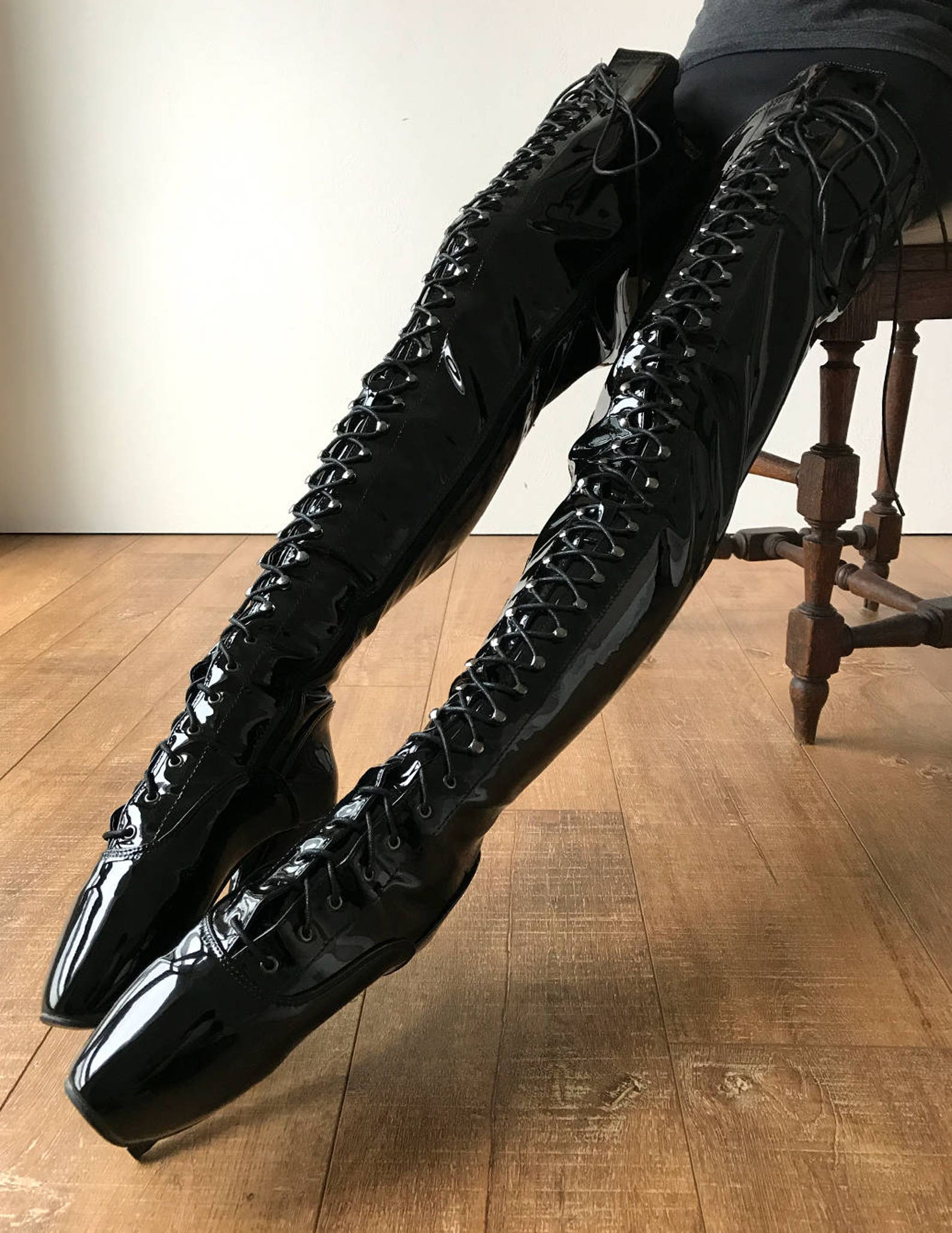 rtbu ezra fetish crotch ballet stiletto custom order black patent