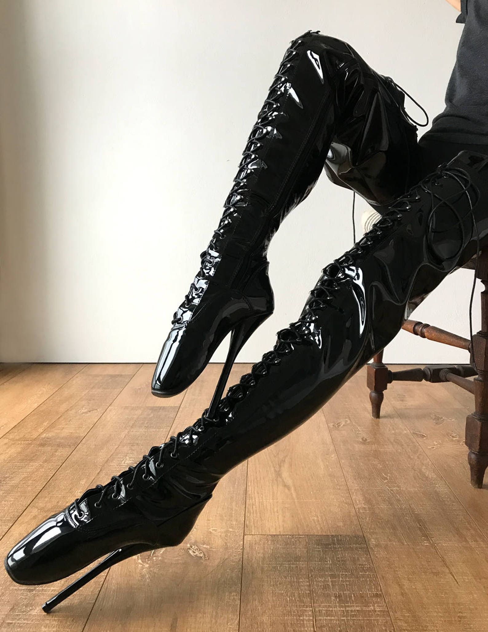rtbu ezra fetish crotch ballet stiletto custom order black patent