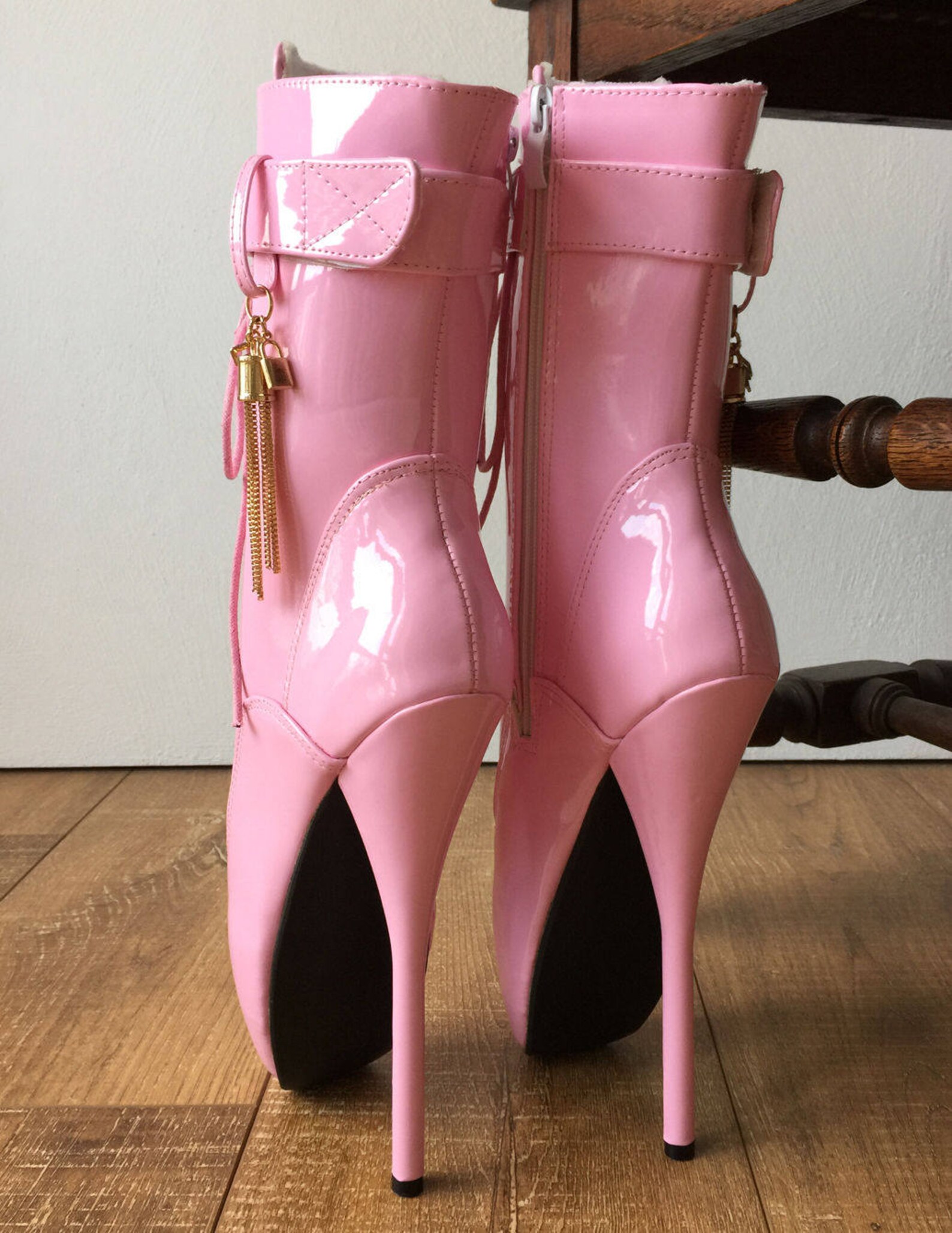 18cm fetish ballet calf hi boot gold metallic tassel charm burlesque patent pink