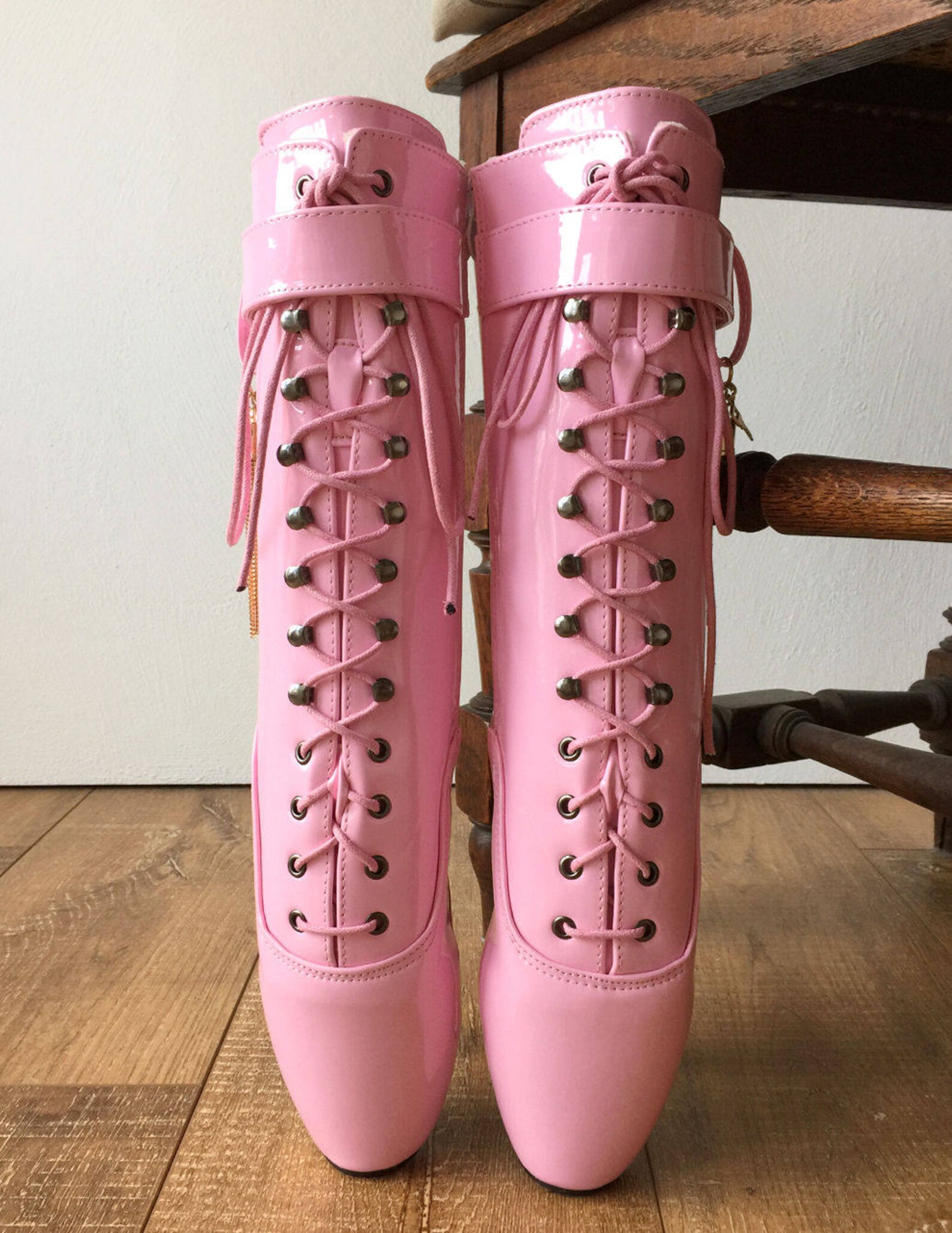18cm fetish ballet calf hi boot gold metallic tassel charm burlesque patent pink