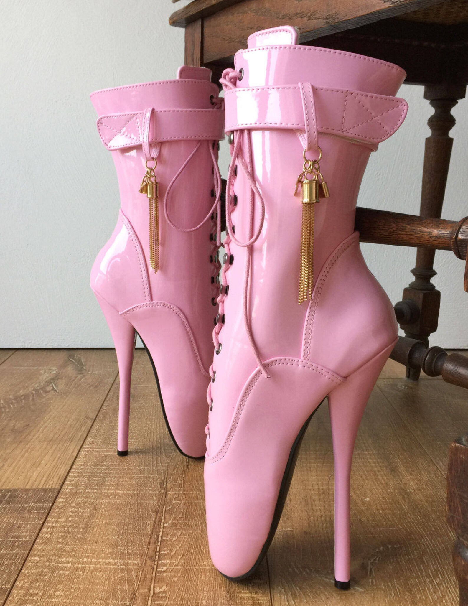 18cm fetish ballet calf hi boot gold metallic tassel charm burlesque patent pink