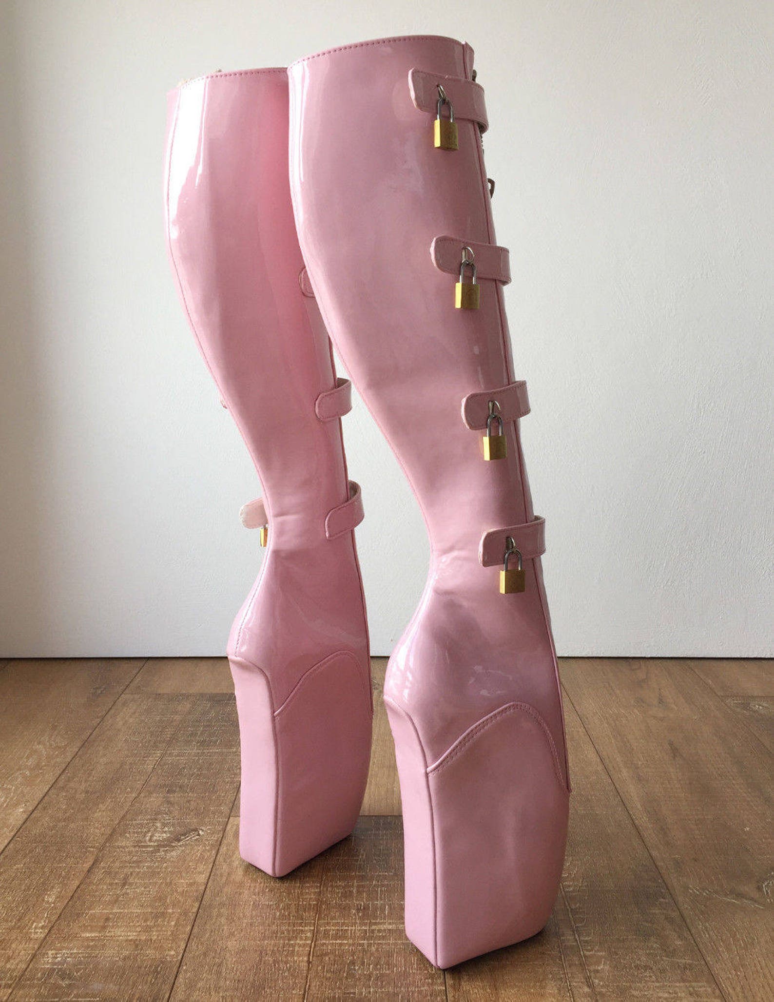 18cm 10 keys lockable beginner ballet wedge boot hoof heelless fetish light pink