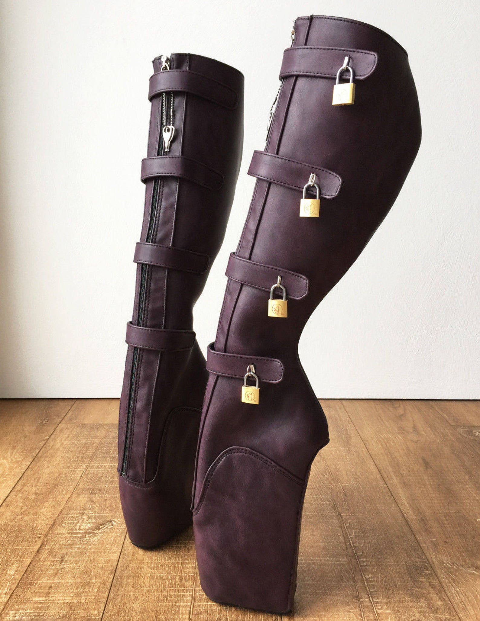 18cm 10 keys lockable beginner ballet wedge boot heelless fetish purple rub-off