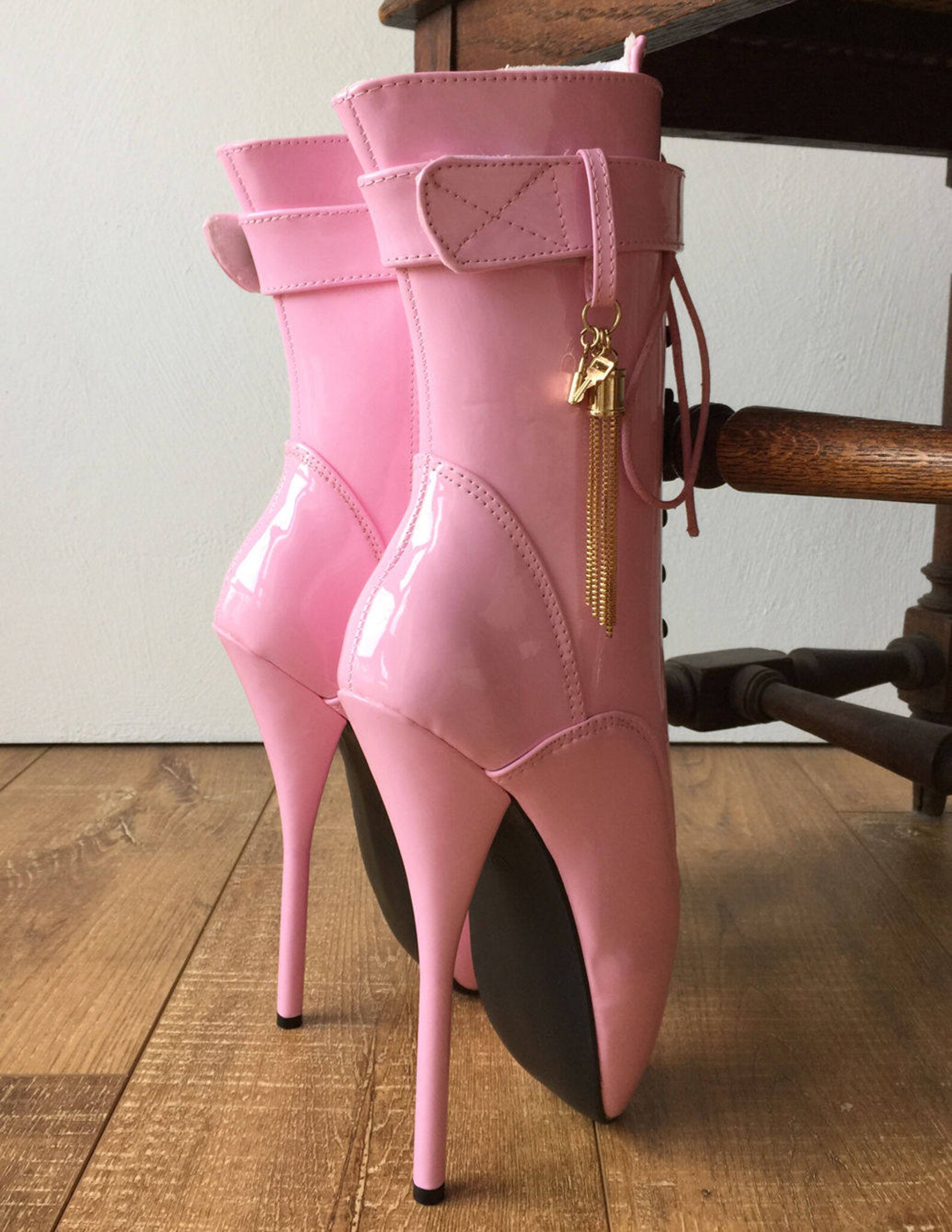 18cm fetish ballet calf hi boot gold metallic tassel charm burlesque patent pink