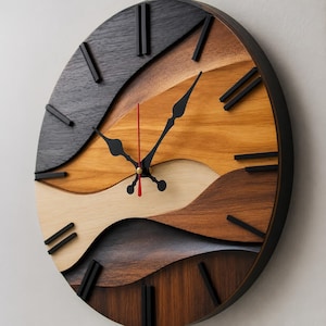Relógio de parede nórdico com padrão de madeira, relógio silencioso de acrílico de 25 cm para decoração de quarto e escritório.