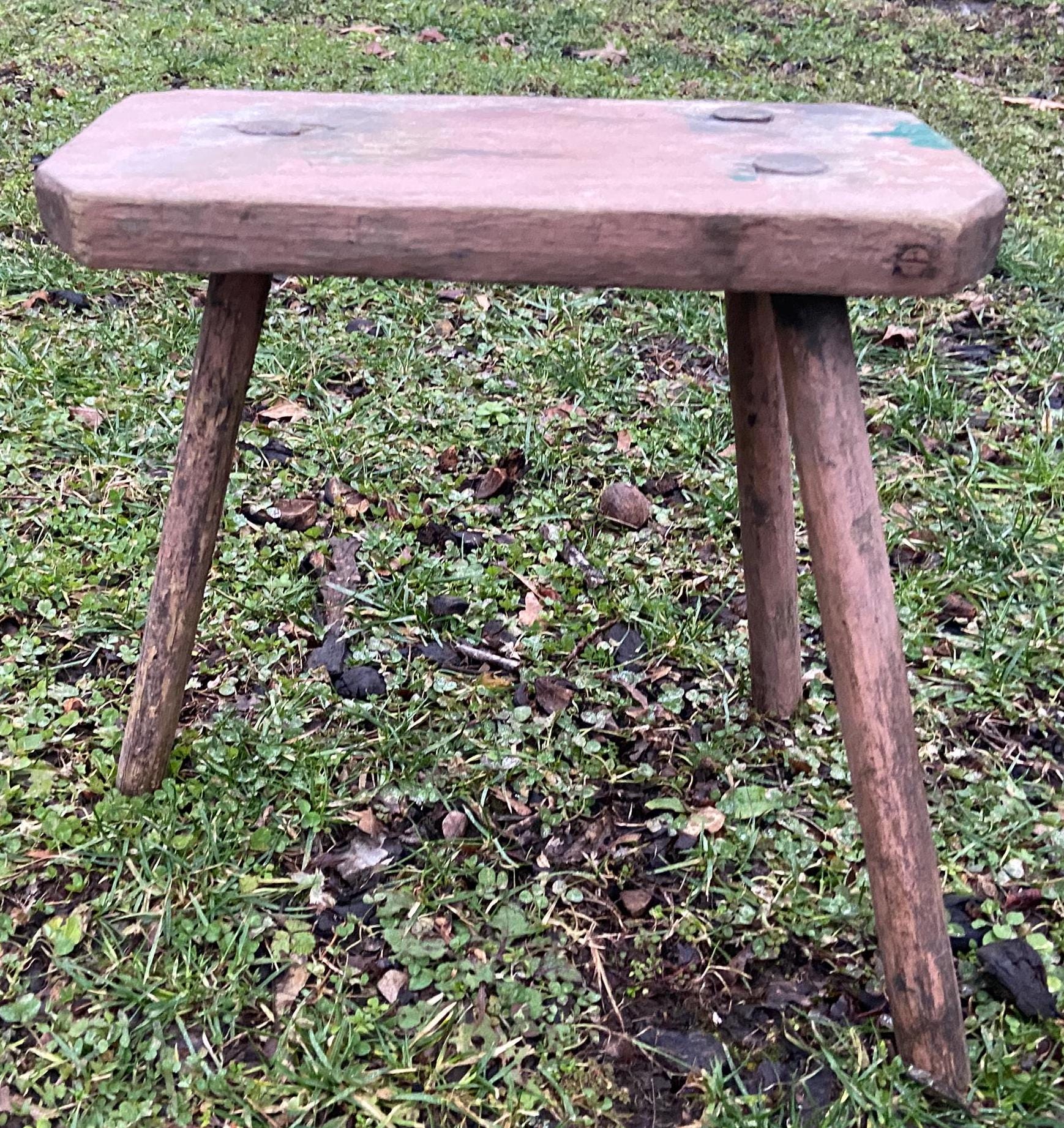 Three legged stool - Etsy 日本
