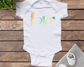 Love St Patricks baby bodysuit, st patricks day baby shirt, st patricks baby shirt, baby st patricks