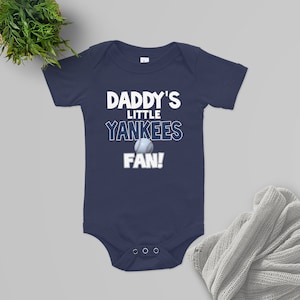 Daddy&#39;s Little Yankees Fan Baby bodysuit