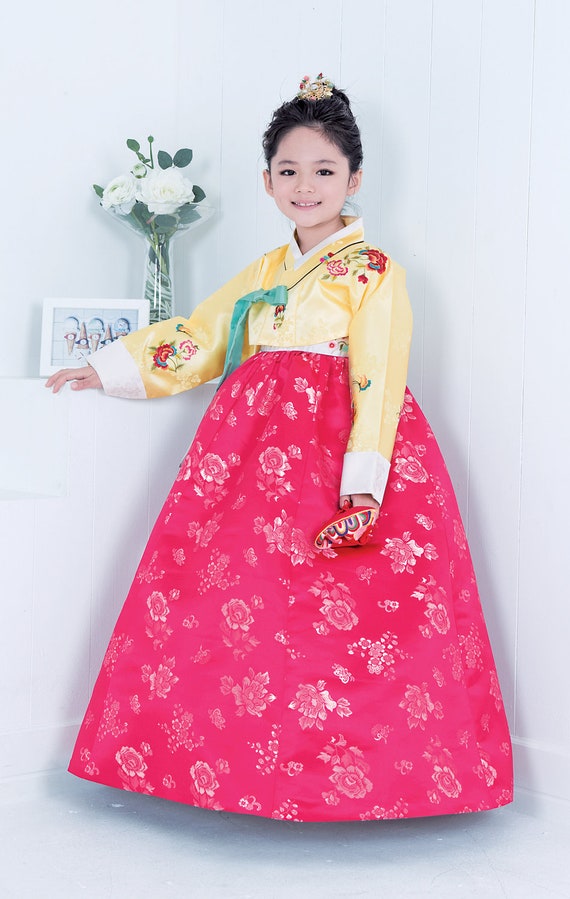 Items similar to Korean dress is called Hanbok on Etsy