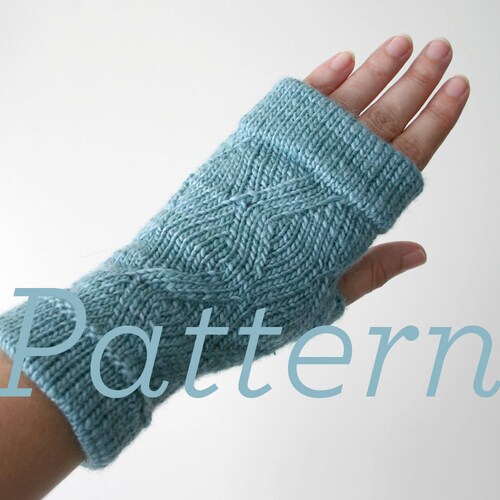 Knit Fingerless Gloves Pattern // Cuffed ZigZag Fingerless Mitts  - PATTERN ONLY - PDF