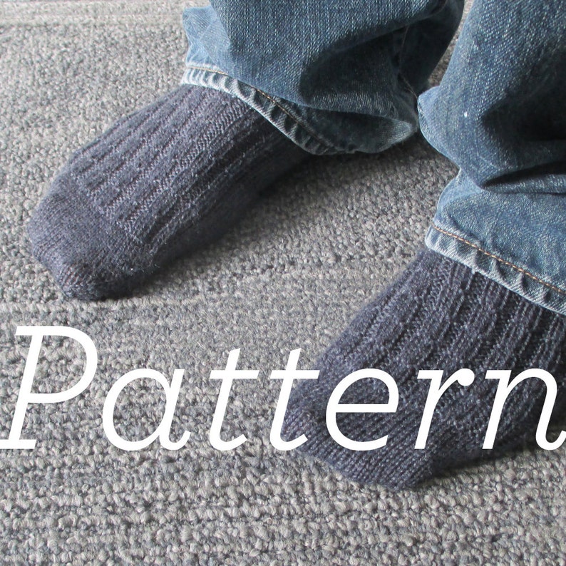 Knit Socks Pattern // Men's simple ribbed sock pdf pattern Etsy
