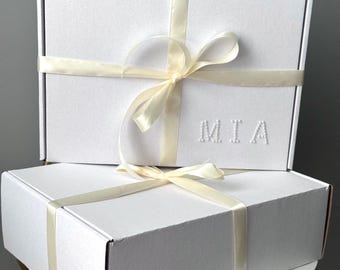 Coffret cadeau mystère dessin animé pour enfants, lot mystère pour filles, panier mystère pour garçons, coffret cadeau personnalisé anniversaire, coffret cadeau à thème