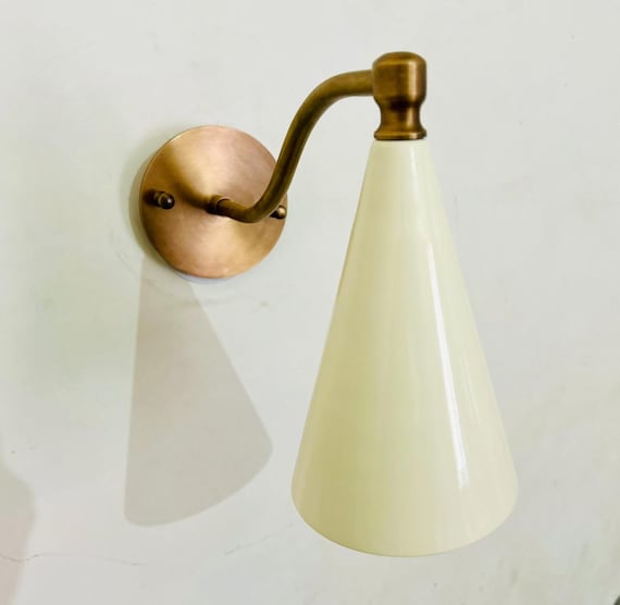 Modern Style Mid Century Brass Wall Lamp Luminaire