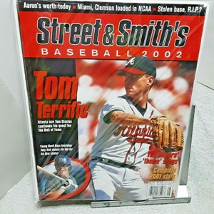 Street & Smiths 2002 Baseball Magazine Tom Glavine Atlanta Braves