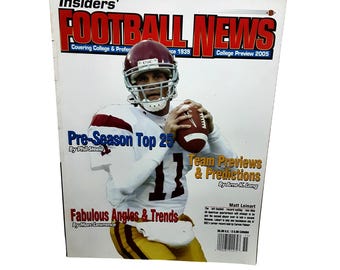 2005 College Football Preview Magazine Matt Leinart USC Trojans Cover