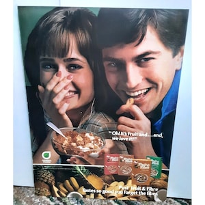 1986 Post Fruit and Fibre Cereal Original Print ad 80s