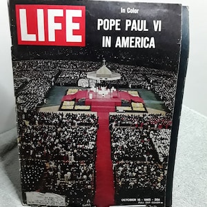 Life Magazine October 1965 Cover Pope Paul VI In America In Color Vintage Tennis Star Arthur Ashe