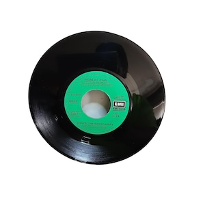 Robert John Lonely Eyes Sleeve 45 Record EMI 1979