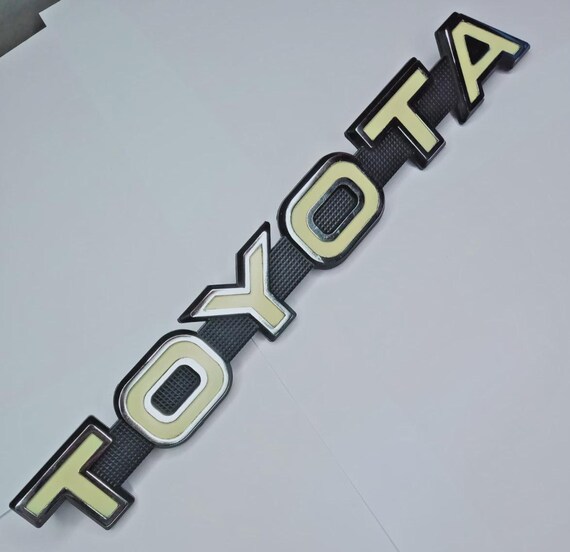 Toyota Land Cruiser Emblem Badge Set – FJ40, FJ45, BJ40, BJ42 – Glossy Black, Silver, Beige
