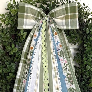 Summer Wreath Bow-4 inch Sage Green/White Plaid, Blue Accents, and Spring Florals. Neutral Wreath Bow, Porch Decor. 11x24