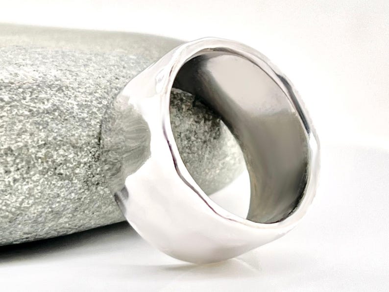 Hammered Platinum 7mm Wedding Band, 950 Rustic Ring, Free Engraving image 2