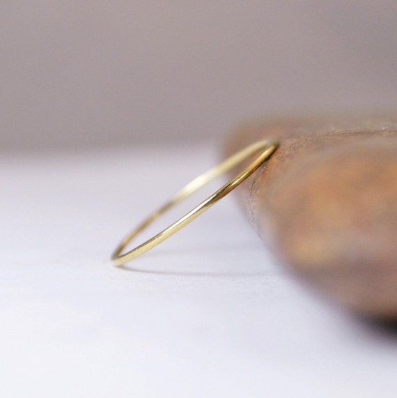 Super Thin ROUND 18k Solid Yellow Gold Stacking Ring