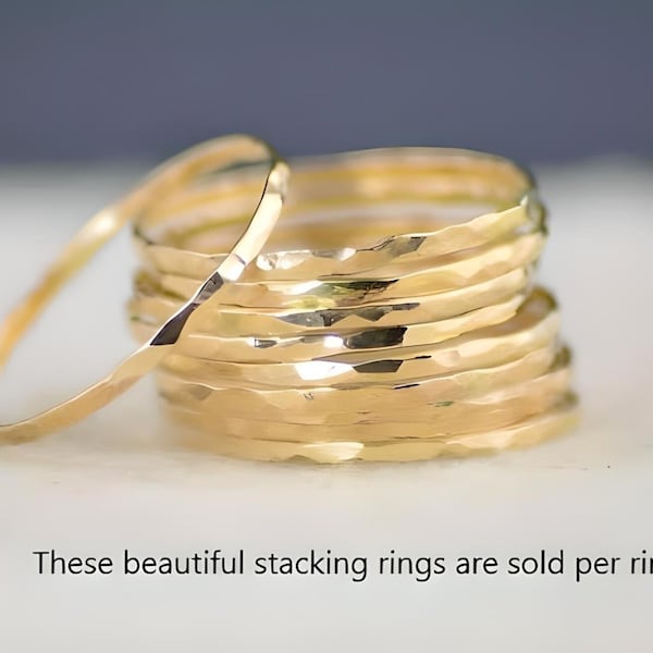 Superdunne 14k gold filled gehamerde stapelring