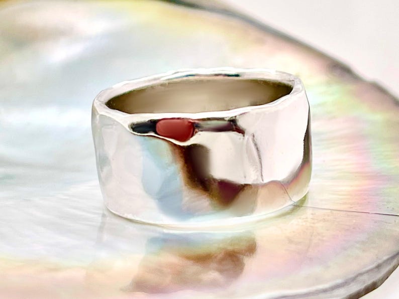Hammered Platinum 7mm Wedding Band, 950 Rustic Ring, Free Engraving image 3