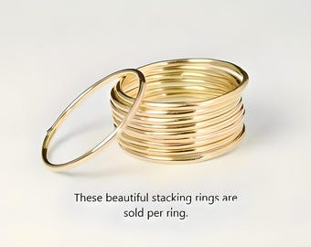 Anillo apilable delicado, chapado en oro de 14k, banda redonda fina
