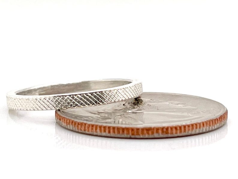 950 Platinum Ruthenium Wedding Ring, 2mm Florentine Engraved Band image 4