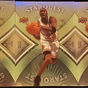 Lot of 3 UD Starquest Green First Edition Kobe Bryant Lakers  #SQ-5