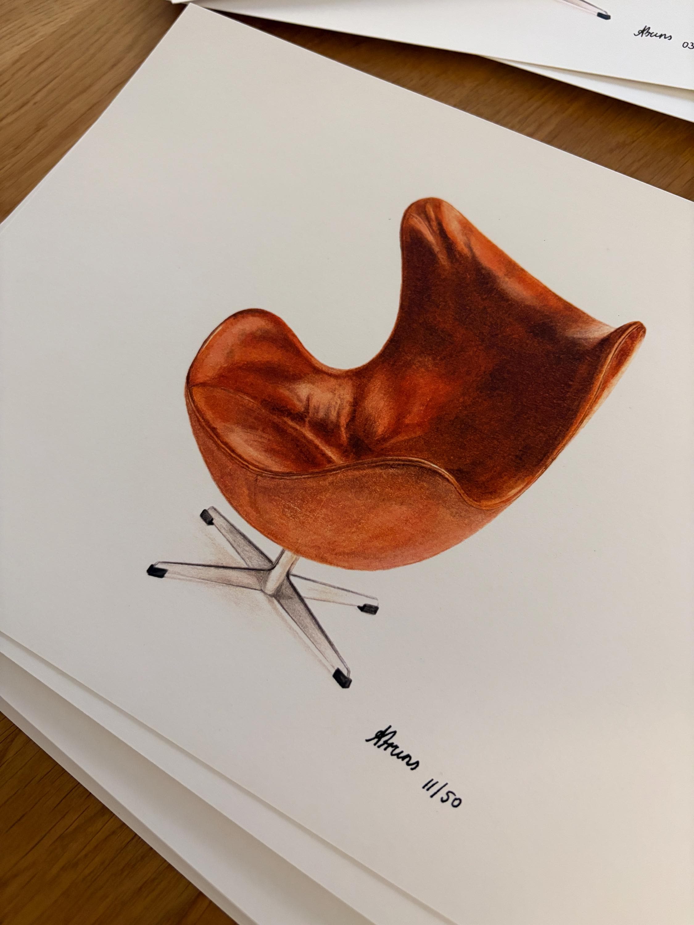 アルネ・ヤコブセンのエッグチェアのプリント 鉛筆画 - Etsy 日本