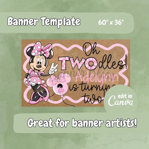 Op de afbeelding: Een banner sjabloon met Minnie Mouse, met de tekst "Oh TWOdles! Adelynn wordt twee!" De banner is 152 cm x 91 cm en heeft een bruine achtergrond met roze accenten. De tekst "edit in Canva" is ook opgenomen.