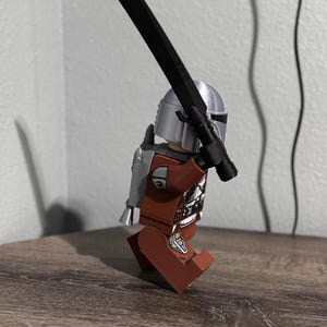 Mandalorian Figure with Darksaber Star Wars Large Display Statue 500 Percent Scale Bounty Hunter Collectible Fan Gift image 2