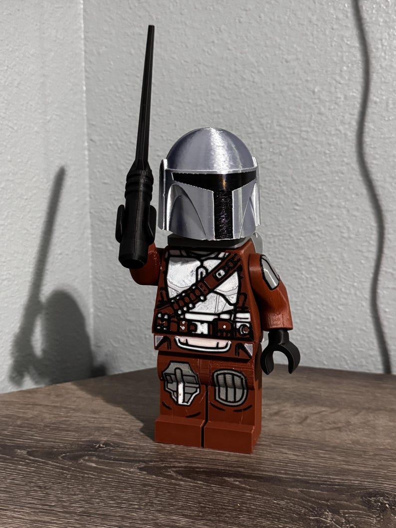 Mandalorian Figure with Darksaber Star Wars Large Display Statue 500 Percent Scale Bounty Hunter Collectible Fan Gift image 12