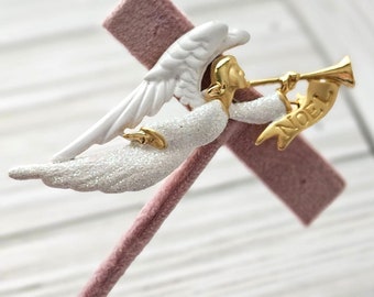 Angel brooch, Lg flying 3" goldtone metal enamel, Signed AJC, Vtg pin, Christmas July brooches, lapel scarf pins,1st Noel horn, gifts ladies