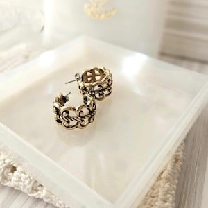 Avon hoop earrings, Mothers Day gifts, huggy, antq'd gldtn bronze tone, pierced post back, filigree open scroll twist rope dot, Vtg jewelry