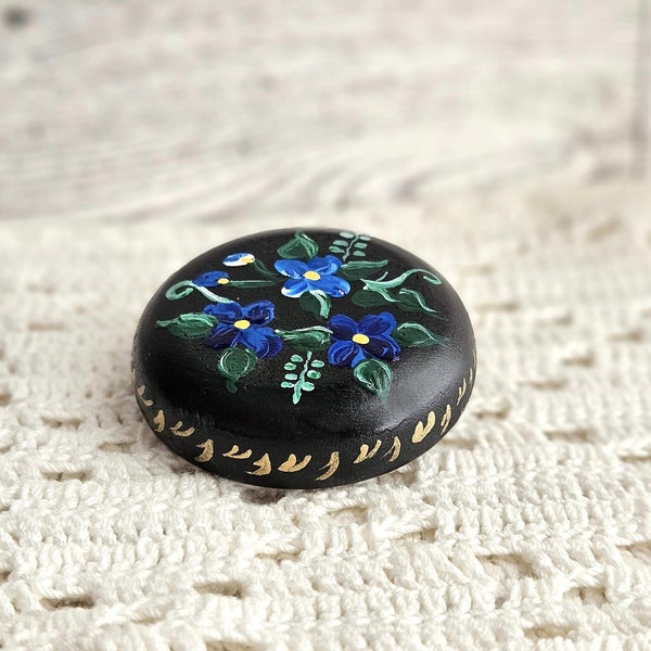 Hand-painted wood brooch, signed, 1970s(?), coat scarf shawl lapel pin, handmade pins, blue black green yellow gold white, metal pin back