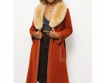 Abrigo largo de lana para mujer / Abrigo de invierno vintage estilo retro de los años 70 con cuello de piel de oveja hecho a mano