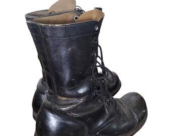 Vintage Dated 1959 GJ (genesco) Combat Army Boots. Cap Toe. 7.5 R