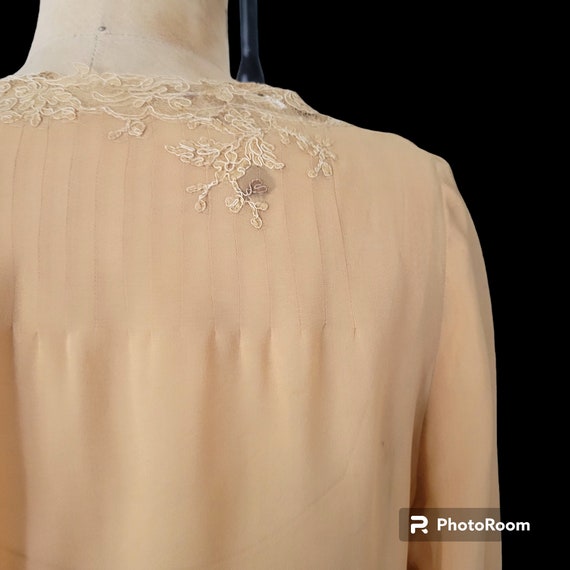 Antique 1920s Silk 2 Piece Dress. Peachy Beige. L… - image 10