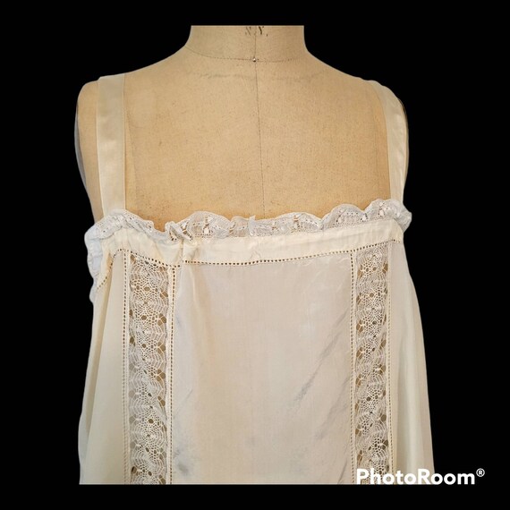 Antique Lingerie. 1920s Silk Step In. Chemise. La… - image 3